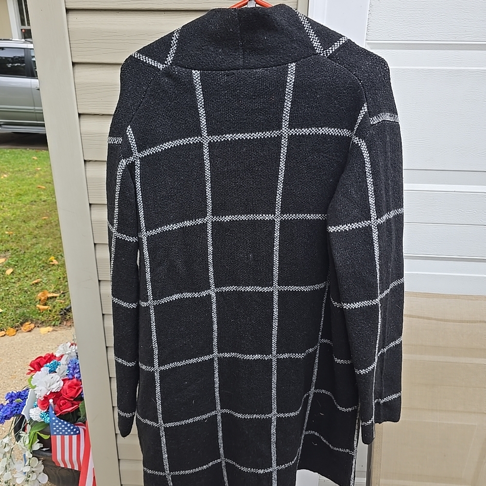 Time and Tru Black and White Grid Cardigan